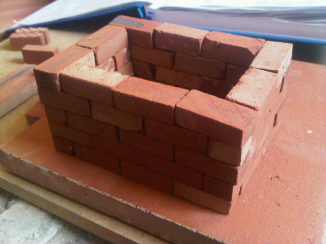 Small Georgian House. Clay Clay Miniature Brick Building Kit