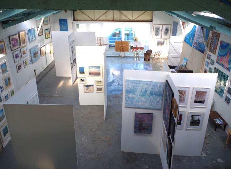 Picture taken 14th March 2016. Big Art All Summer 2016 Exhbition Now Organised by Artist Holly Maslen with 23 Artists displaying. At South End, Emabankment Rd, Bembridge Harbour, Isle of Wight PO35
