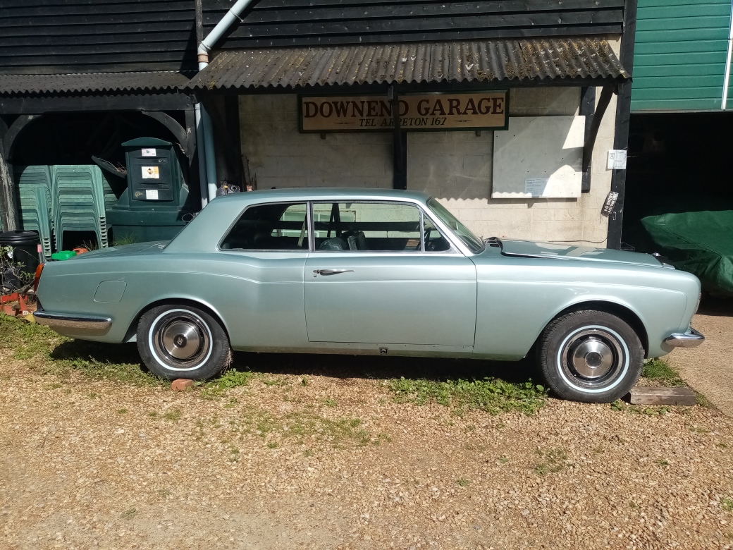 Photo taken Autumn 2019. Silver Mink Rolls-Royce Corniche FHC 1971 Chassis No CRH 11573 One of only 1,100 produced 88,000 miles unused since 1988 with full historical build records.Interior blue leather  Engine brake and suspension to be overhauled, new sills  Full bare metal body respray. 4 New Whitewall tyres.  Very much an appreciating investment 