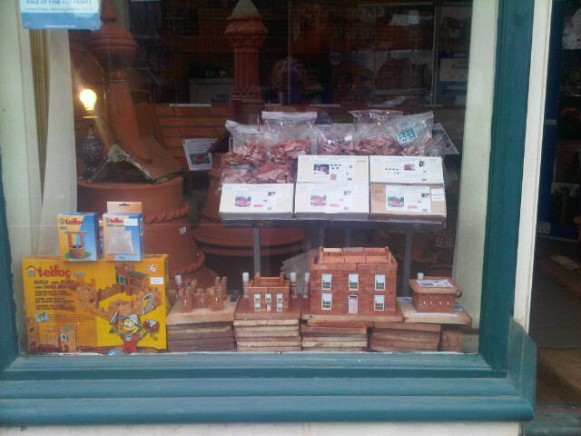 Shop window. The Clay Clay Shop