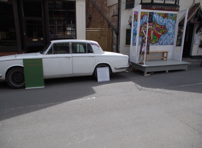 Bembridge Street Fair 25th May 2015 Bango Art behind sound stage next to Wight Rolls