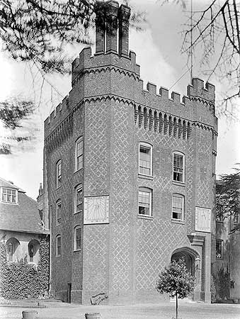 Different coloured bricks can be used to create patterns. Fox's Tower at Farnham Castle,dating from 1508, is an example of daiper work, a popular diamond-shaped design.  