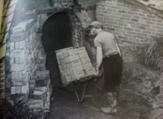Barrow loading kiln Suffolk 1973