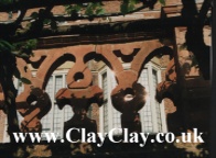 Clay Clay Logo