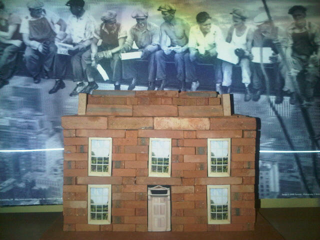 Large Georgian House Clay Clay Brick Building Kit. 